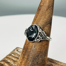 Load image into Gallery viewer, Black & White Marble Weeping Willow - Tru-Stone Memorial Ring