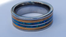 Load image into Gallery viewer, The Glowing Strings Ring