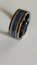 Load image into Gallery viewer, The Glowing Strings Ring