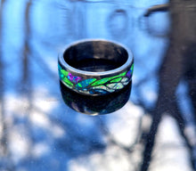 Load image into Gallery viewer, Floral Leaf Design Carbon Fiber Ring