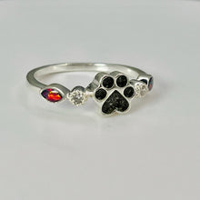 Load image into Gallery viewer, Paw Print Memorial Ring
