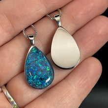 Load image into Gallery viewer, Teardrop Memorial Pendant - Titanium
