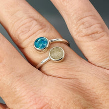 Load image into Gallery viewer, Everlasting Duo Keepsake Ring
