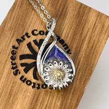 Load image into Gallery viewer, Daisy Memorial Necklace
